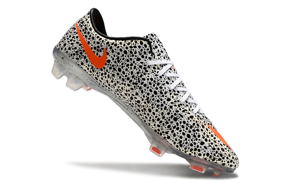 Nike Retro Mercurial Vapor 10 FG White, Black and Orange Football Boots Campo