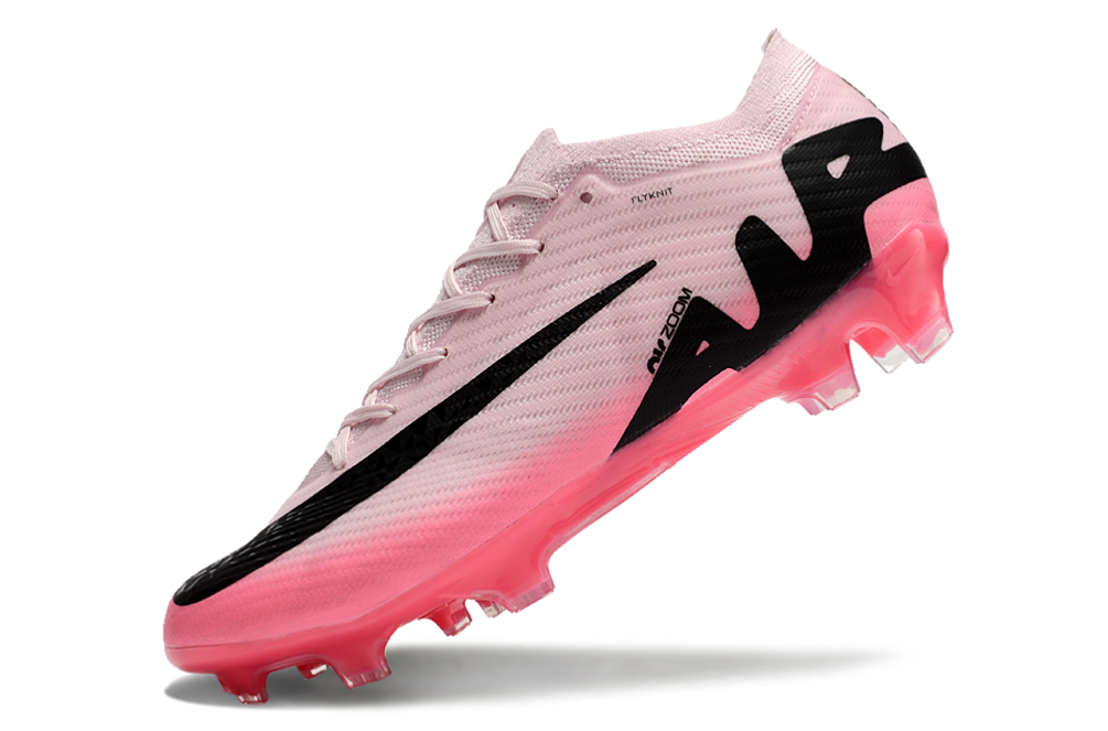 Chuteira Infantil Campo Nike Air Zoom Mercurial Vapor 15 Elite FG Rosa e Preto "Mad Brilliance Pack"