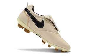 Chuteira Campo Nike Retrô Tiempo Legend R10 Elite Bege e Preta