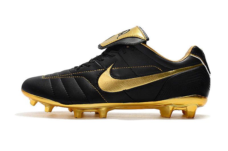 Nike Tiempo Legend 7  R10 FG Preta e Dourada